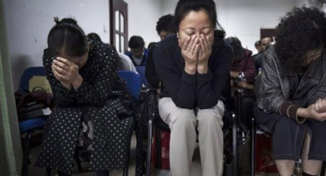 ChinaHouseChristians 457190316 676x450 - A PESAR DE LA PERSECUCIÓN, LA IGLESIA DE CHINA ENVIARÁ 20.000 MISIONEROS AL MUNDO PARA EL 2030