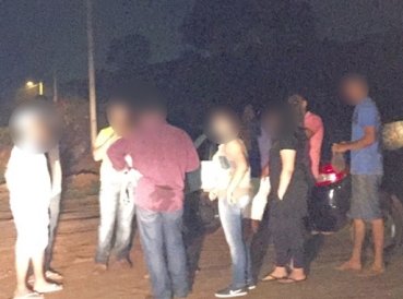 VC3ADtimas de Assalto 369x274 exact 1450719326 - Evangélicos son golpeados y robados mientras oraban