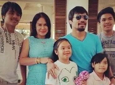 pacquiao boyong keluarganya ke rumah milik j lo kSx 369x274 exact 1454598732 - Esposa de Manny Pacquiao: “Dios quiere que santifiquen el convenio del matrimonio”