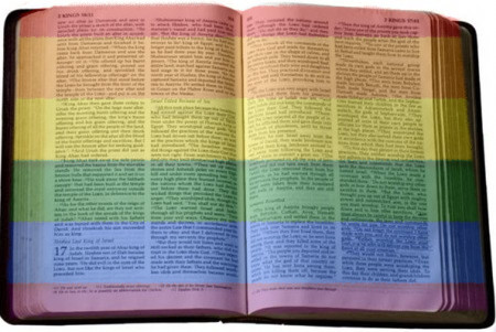 gay - SE ESTÁ PREPARANDO UNA VERSIÓN GAY DE LA BIBLIA