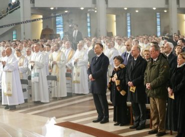 Jesucristo llamado evento pC3BAblico rey de Polonia 369x274 exact 1479919130 - Jesucristo es llamado en evento público “rey de Polonia”