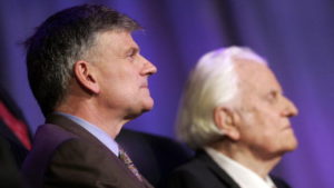 44f657064534 300x169 - Líderes Cristianos de todo el Mundo se oponen a Campaña Evangelística de Billy Graham