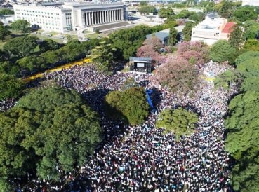 MC3A1s de 50 mil marchan contra el aborto en Argentina 369x274 exact 1522255243 - Más de 50 mil marchan contra el aborto en Argentina