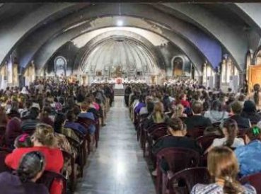 DespuC3A9s de ser casi extintos cristianos de Irak vuelven a celebrar la Pascua 369x274 exact 1522684566 - Después de ser casi extintos, cristianos de Irak vuelven a celebrar la Pascua