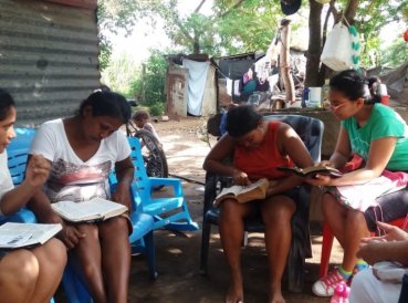 Iglesias llevan comida a familias tras crisis en Nicaragua 1024x576 369x274 exact 1533397627 - Iglesias llevan comida a familias tras crisis en Nicaragua