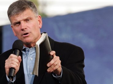 Franklin Graham contra comparacion de aborto con amigdalectomia 369x274 exact 1536286503 - Franklin Graham contra comparación de aborto con amigdalectomía