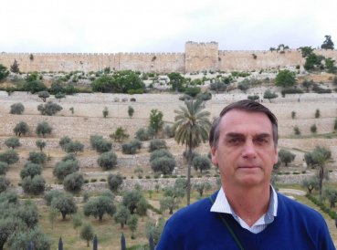 Bolsonaro puede influir en construccion del Tercer Templo 1024x683 369x274 exact 1540945036 - Bolsonaro puede influir en construcción del Tercer Templo