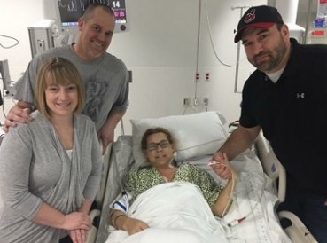 Mujer vence cancer tras recibir donacion de higado de miembro de la iglesia 369x274 exact 1545934759 - Mujer vence cáncer tras recibir donación de hígado de miembro de iglesia