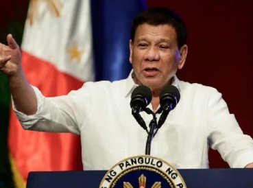 Rodrigo Duterte Los obispos no sirven para nada 369x274 exact 1544149160 1 - Rodrigo Duterte: “Los obispos no sirven para nada”